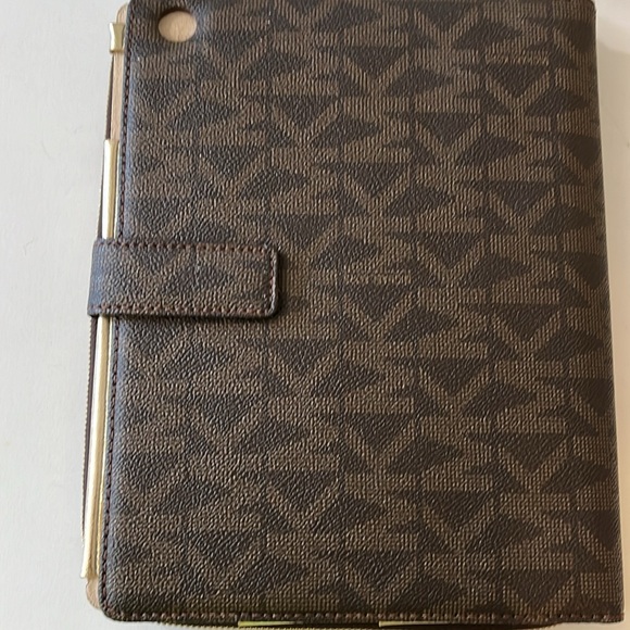 MICHAEL KORS ZIP AROUND TABLET CASE ORGANIZER DOUBLE COMPARTMENT - Picture 3 of 9